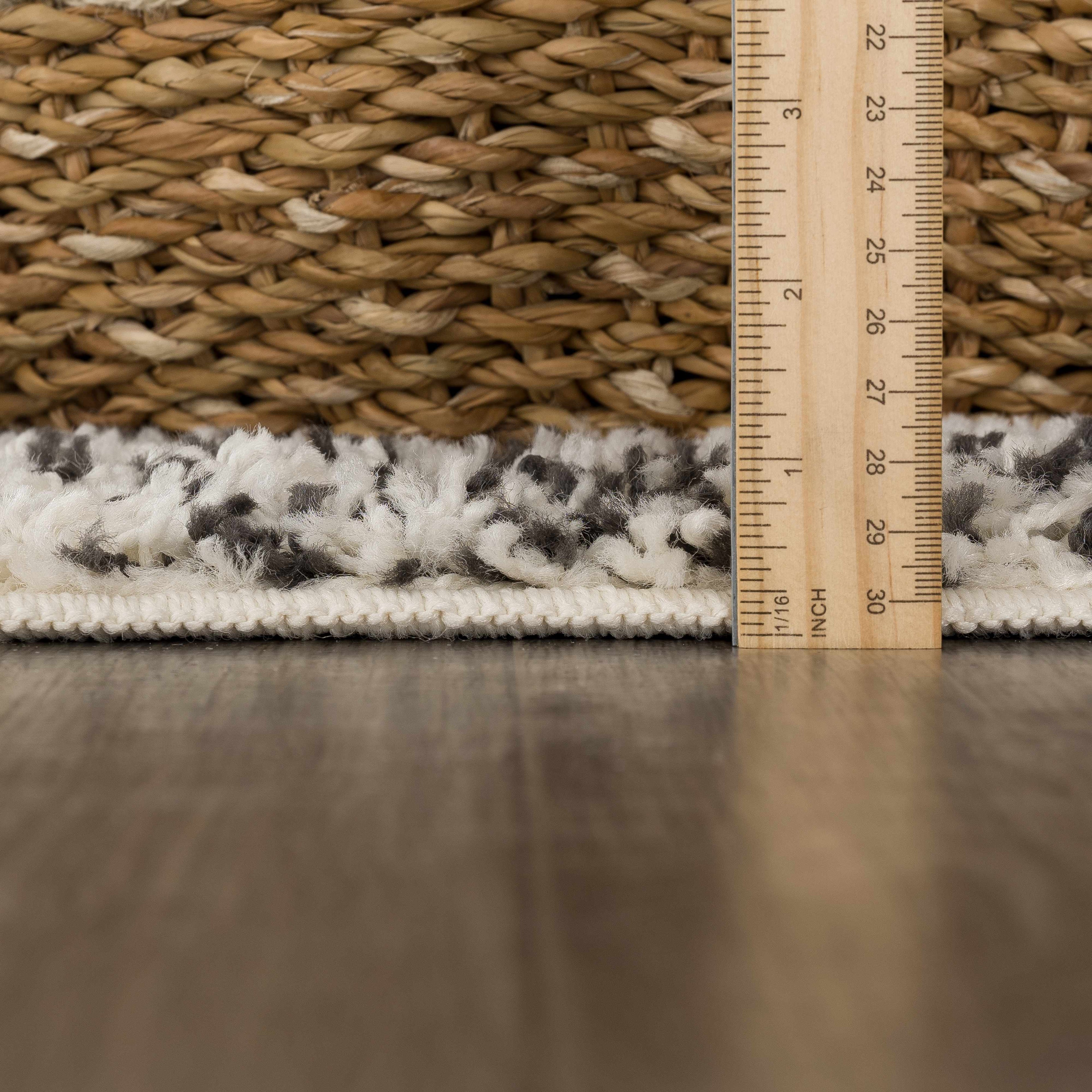 Buan Plush Area Rug